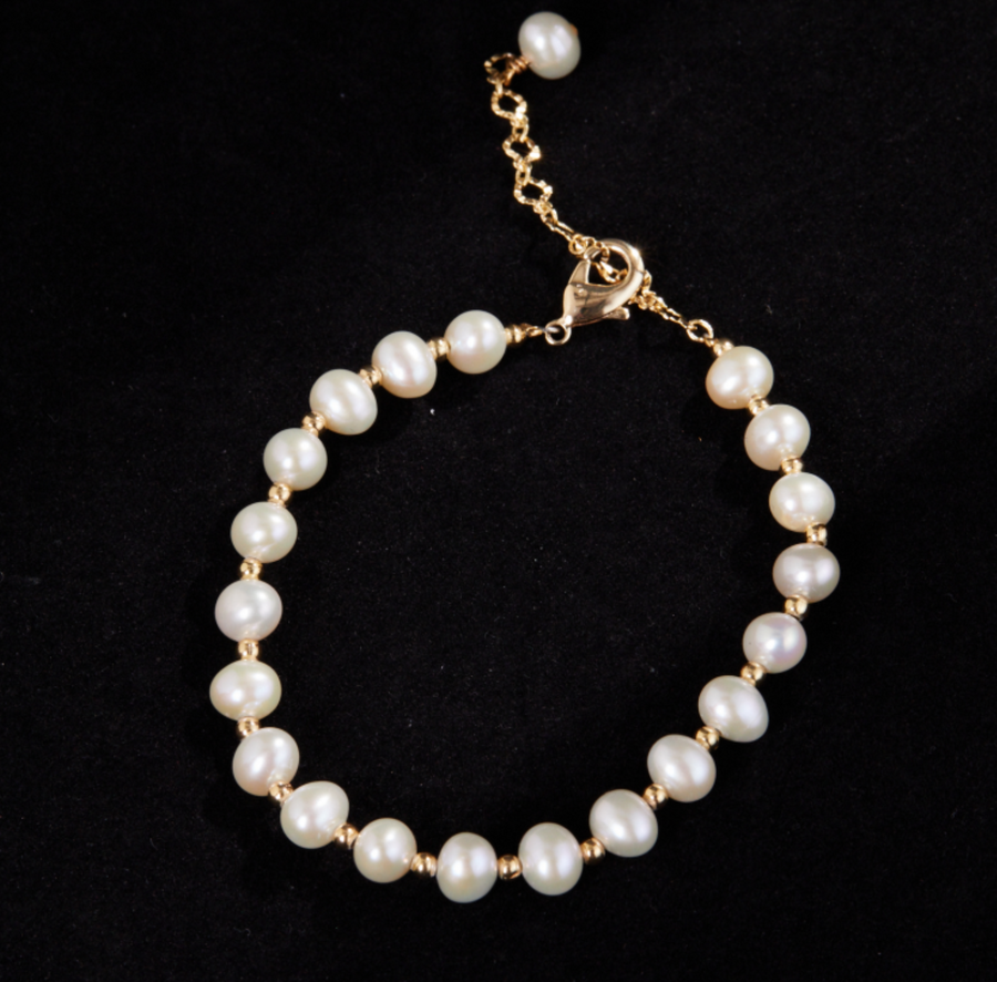 Fresh Water Pearls Beaded Bracelet